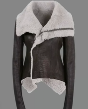 Lade das Bild in den Galerie-Viewer, EVA - Stylische und kuschelig warme Jacke
